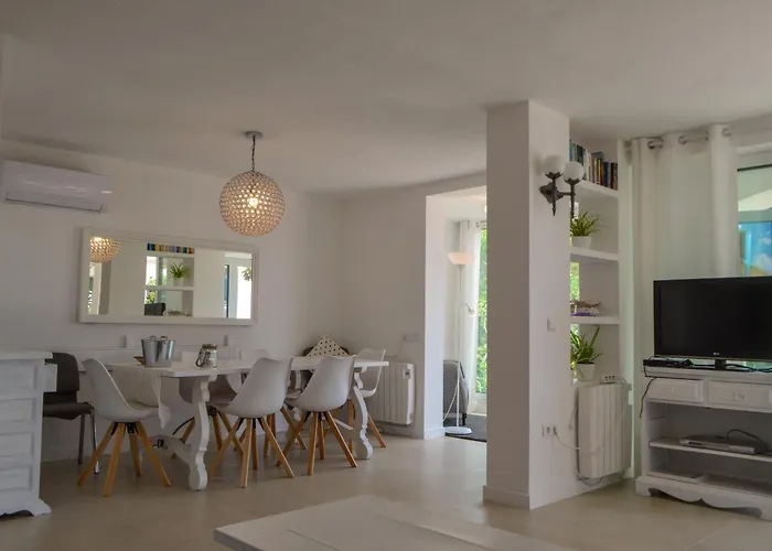 Villa Villa con el parking 24 privado en la playa Tossa de Mar