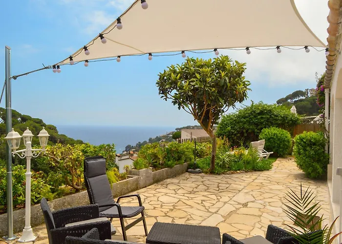 Villa con el parking 24 privado en la playa * Tossa de Mar