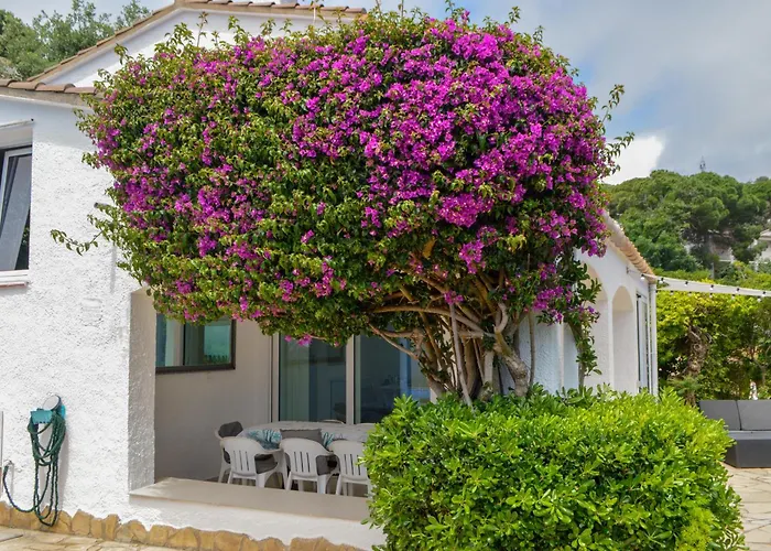 Villa Villa con el parking 24 privado en la playa *