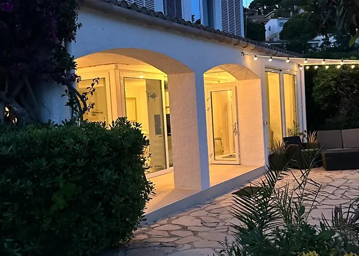 Villa Villa con el parking 24 privado en la playa Tossa de Mar